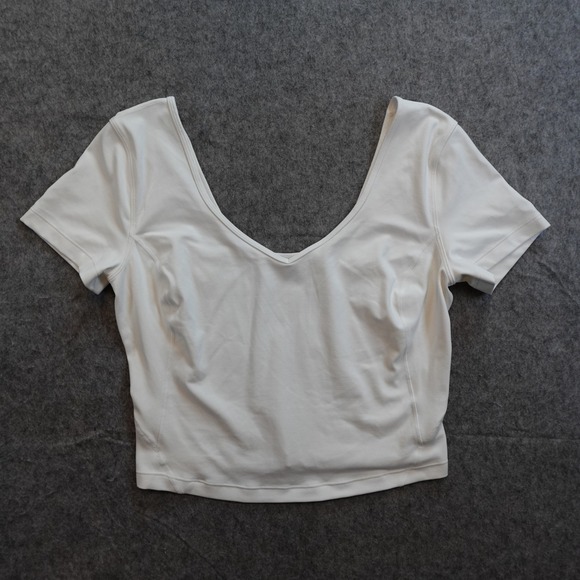 lululemon athletica Tops - Lululemon Top Womens 4/6? White Align TShirt VNeck Short Sleeve Fitted Cropped